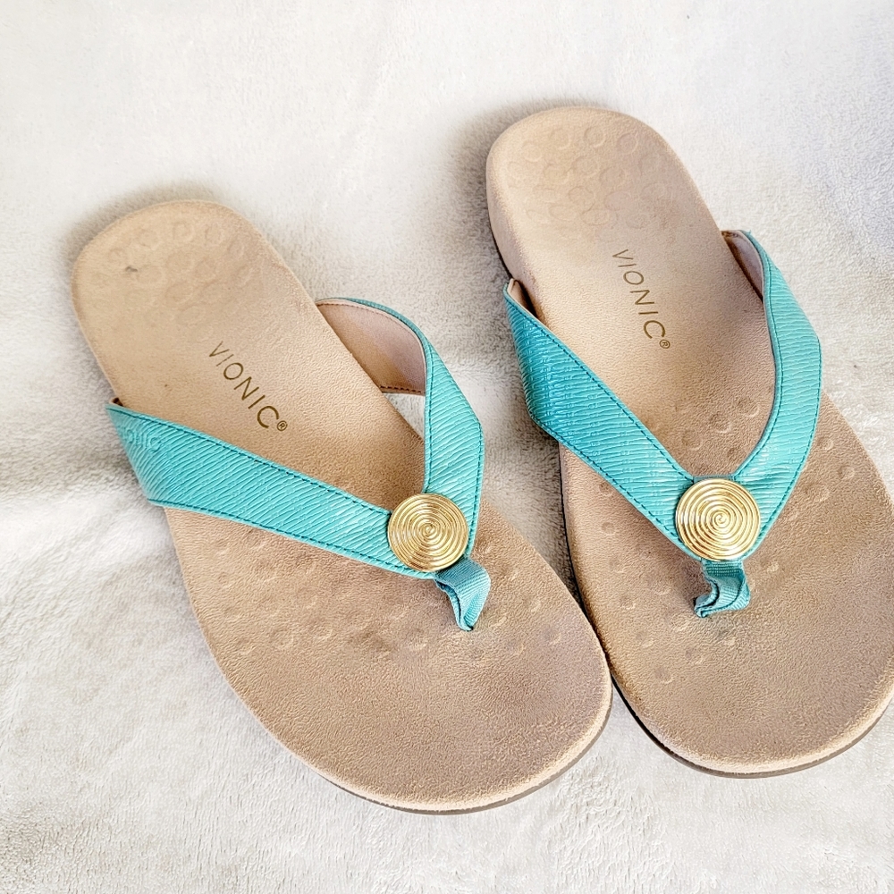 Vionic Flip Flops